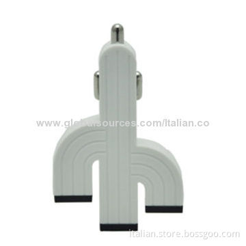 High capacity 3 USB port car charger 4.2A